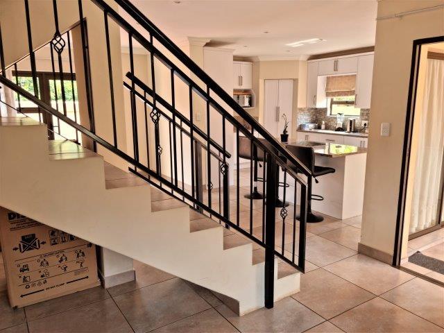 To Let 4 Bedroom Property for Rent in Melodie North West
